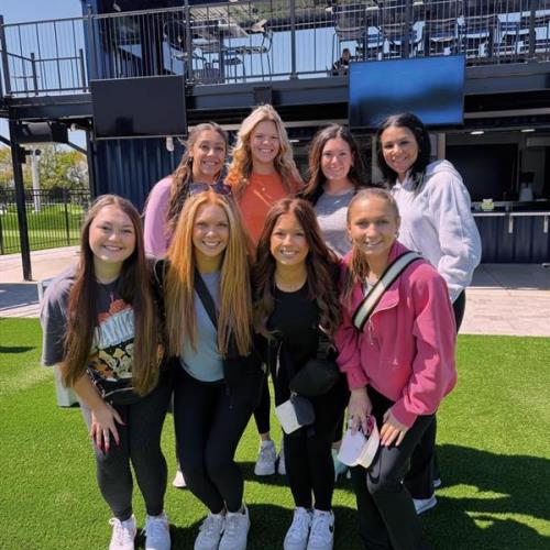 Senior Girls- Ava, Gabby, Julianna, Caleigh, Chloe, Kylee, Chaney, Anna