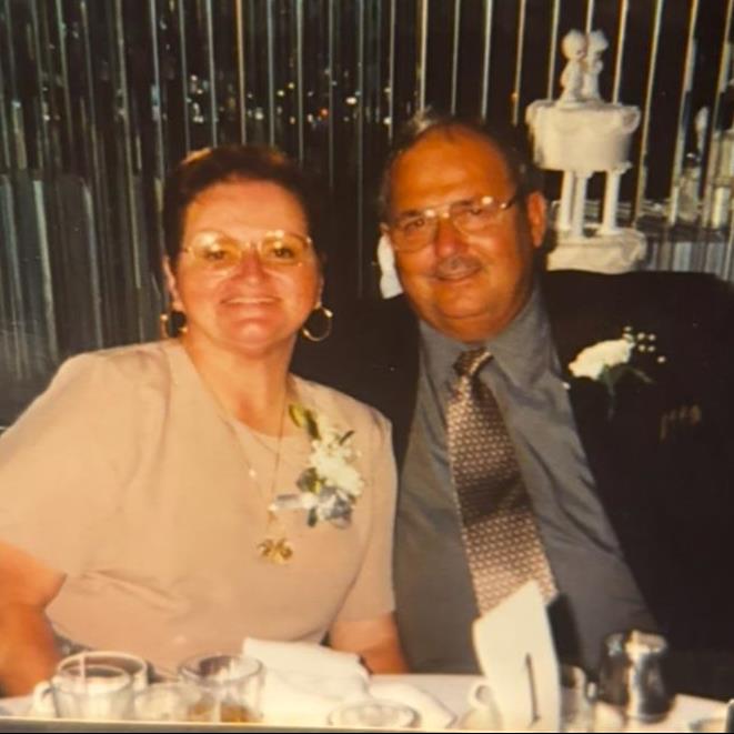 Anthony & Maxine Kulik Photo