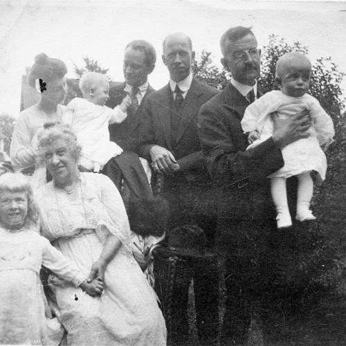 Paul H. Buchanan, center, with family c1919