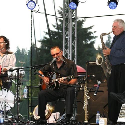 The Genuine Jug Band on mainstays at Golden Spike Days in Port Moody, BC