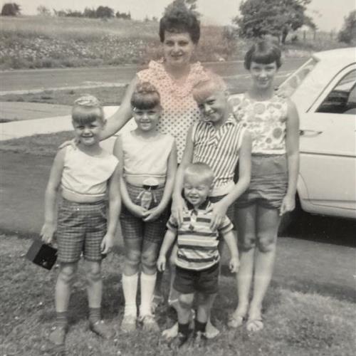 On Orton Park Road  Sharon, Brenda, Mom, Gayle, Bobby and Janet our cousin