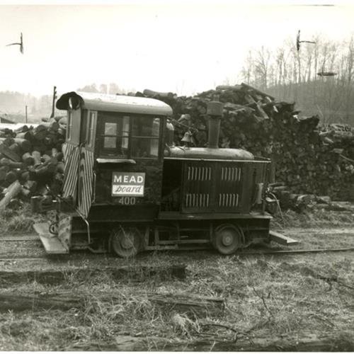 Mead Paper Corporation switch engine-Southern Appalachian Digital Collections