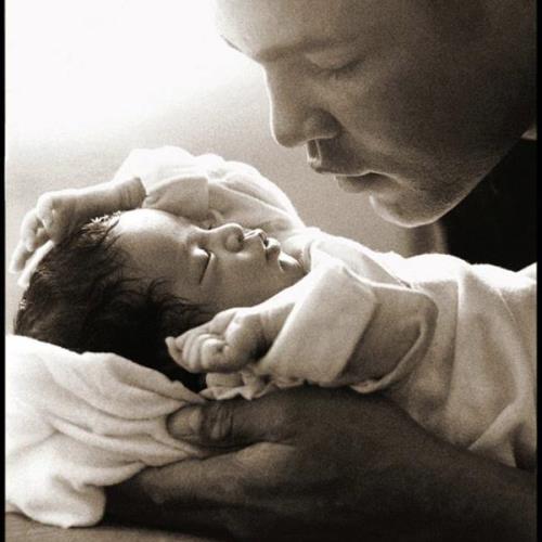Muhammad Ali, Muhammad and Laila Ali Photograph