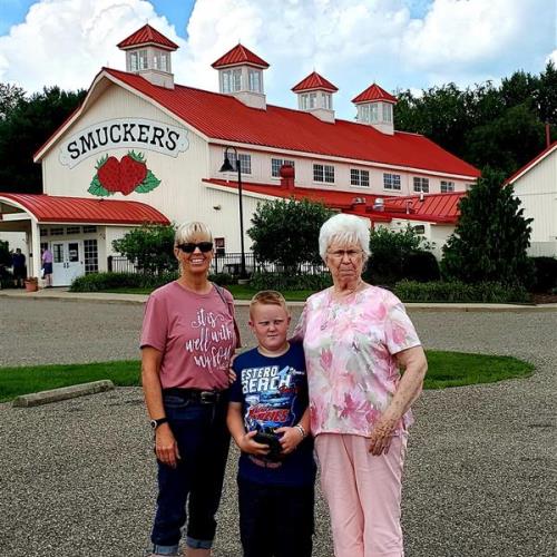 Michelle, Ryder, & De