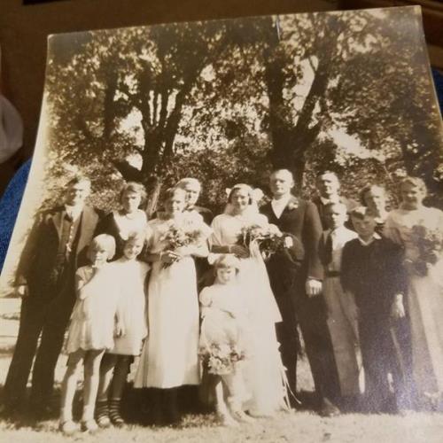 De's parents wedding photo Marvin & Helen Gade