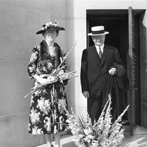 Colonel Edward and Edith Deeds